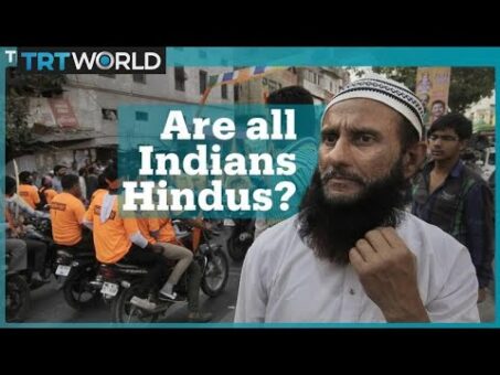 Are all Indians Hindus? 1