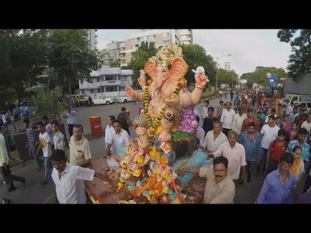 India: Hindus celebrate elephant-headed God Ganesh