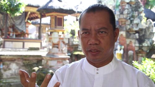 Balinese hinduism: Mangku