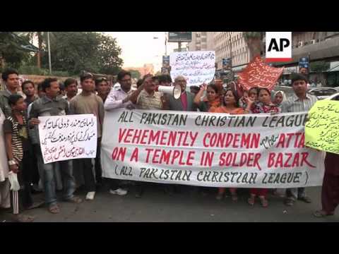 Pakistani Hindus protest against demolition of Hindu Temple