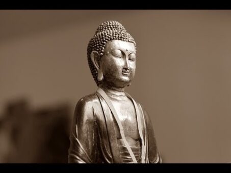 10 Inspirational Quotes from Gautama Buddha