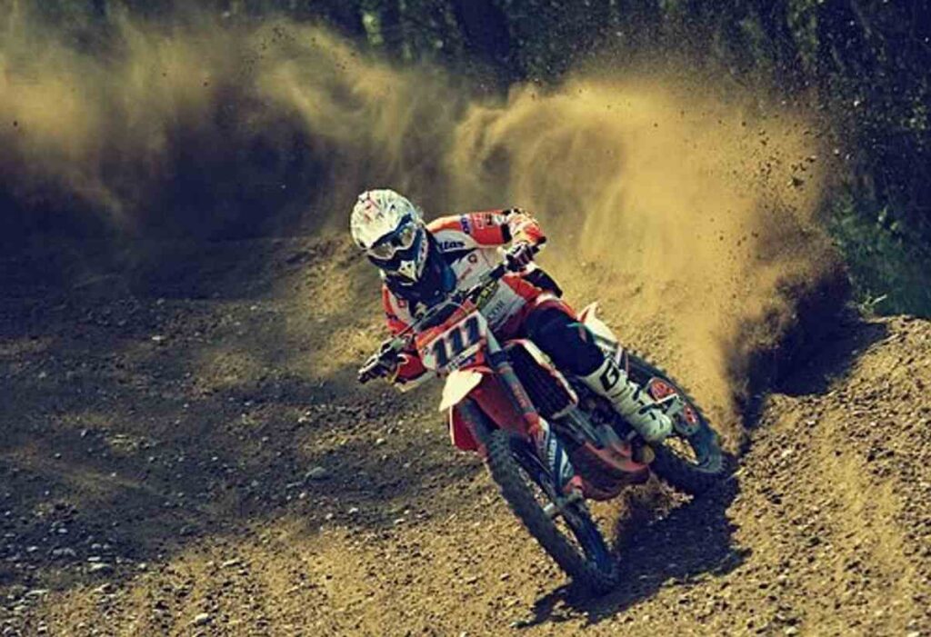 How safe is it to ride a motorcycle - Do You Know About it 1 How safe is it to ride a motorcycle