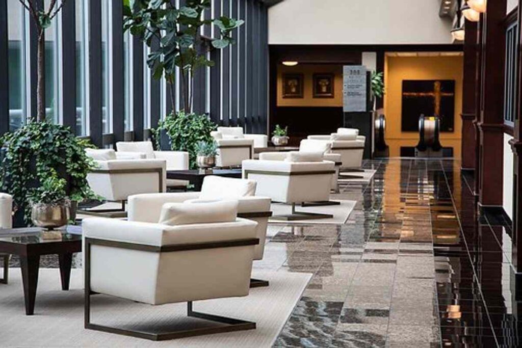 Five reasons to stay in hotels 1 Taj Bengal Kolkata, it includes all