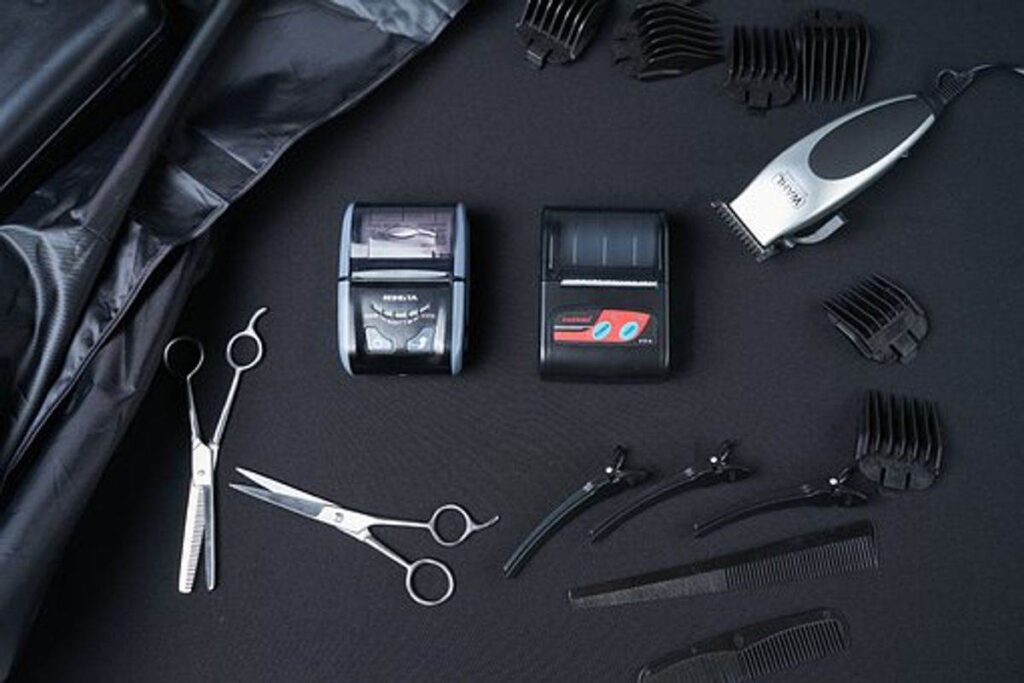 Make use of Hair Scissors to Decorate your Salon Do 1 Hair cutting scissors