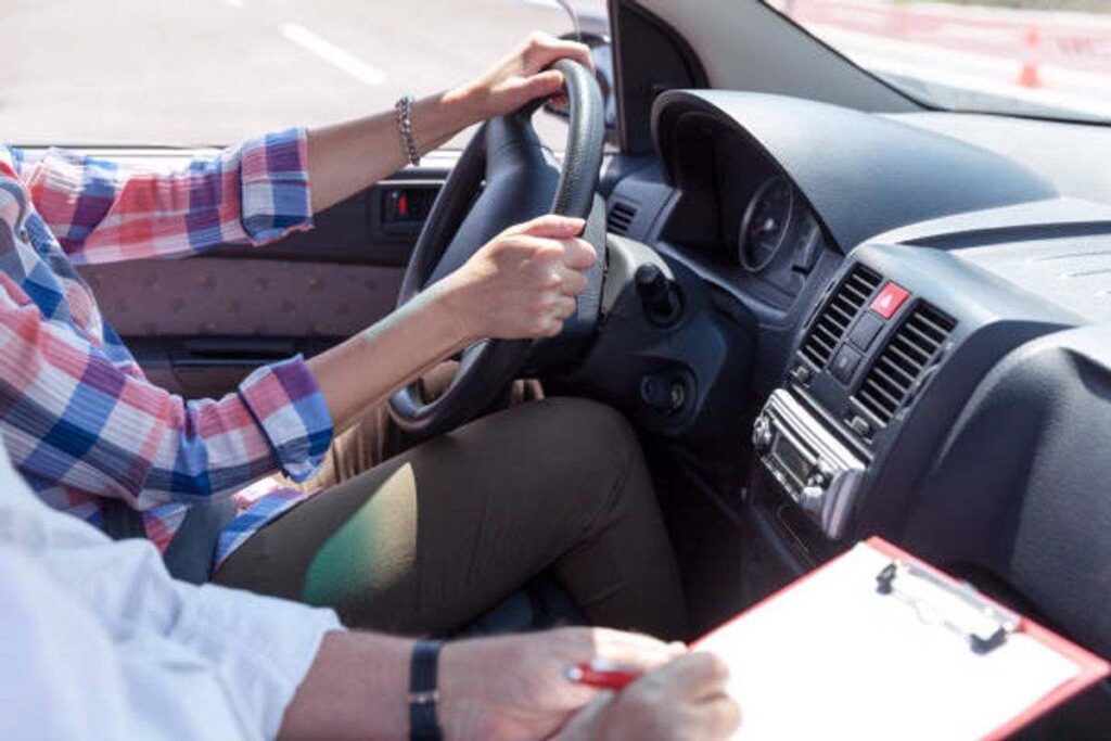 Top 10 Tips, Make Sure You Pick the Proper Driving Instructor 1 Driving School Amsterdam