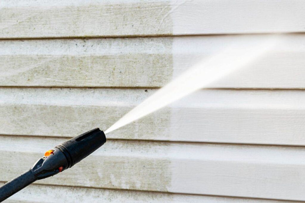 Pressure Washing - How Do I Locate a Reputable Company? 1 Commerical pressure washing Atlanta