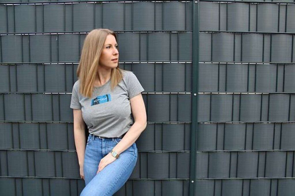 All you Ever Need to Know About Gents and Women's Shirts 1 Trendy womens T-shirts