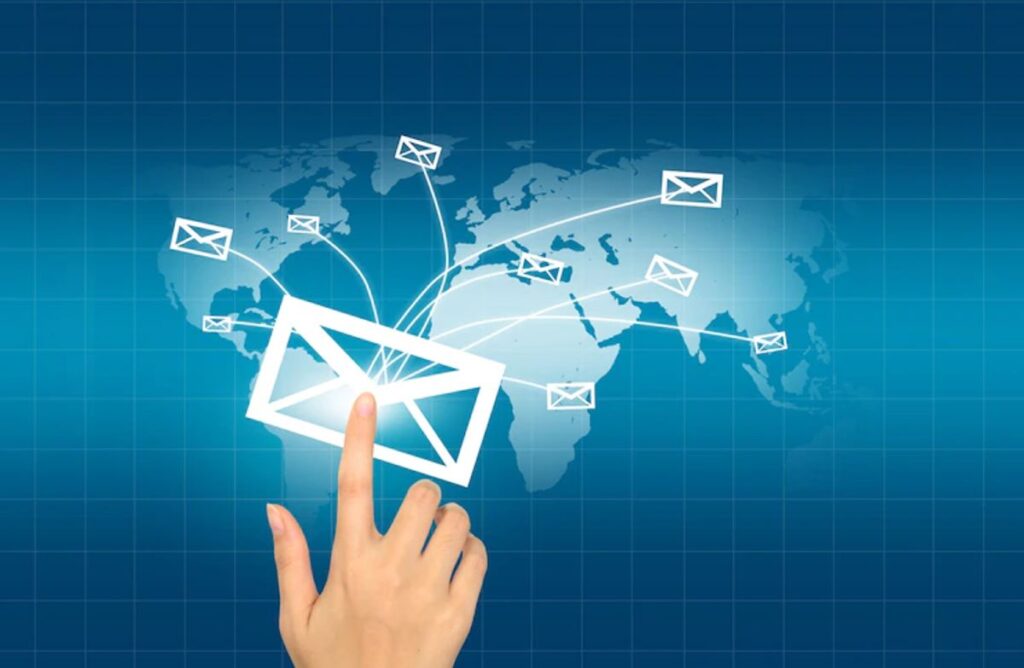 If you use someone's hotspot, can they see your messages? Interesting facts! 1 if you use someone's hotspot can they see your messages