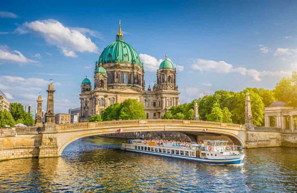 Apt River Cruises Reviews - Mekong River Cruises 1 Apt River Cruises Reviews