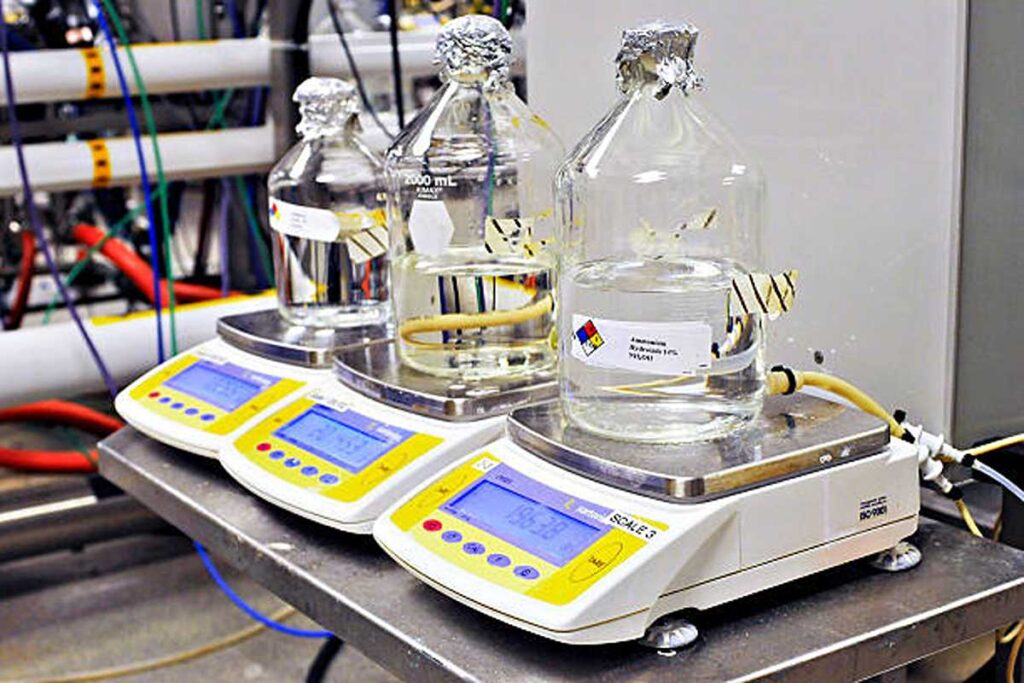 ammonium hydroxide