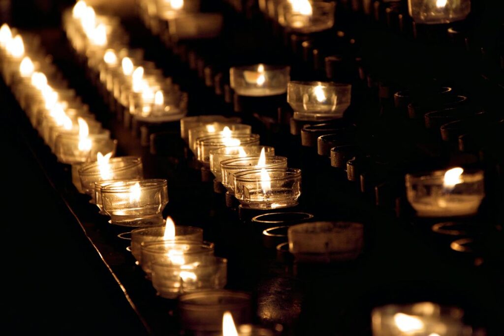 How Decorative Candles
