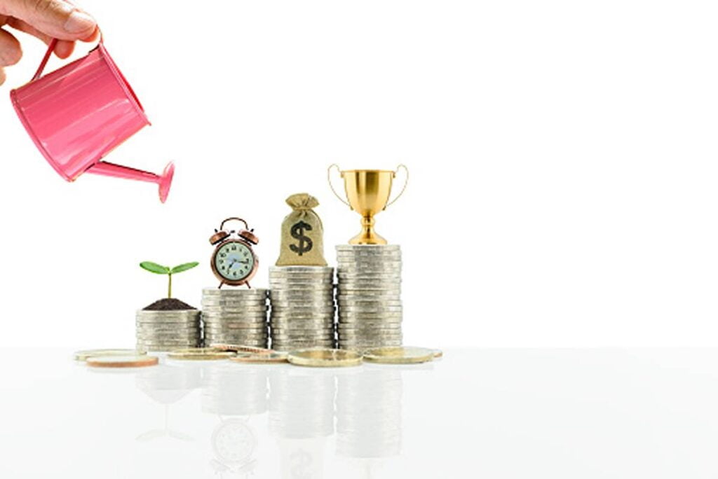 Using Self Discipline and Stay Out regarding Debt 1 How to Use Self Discipline