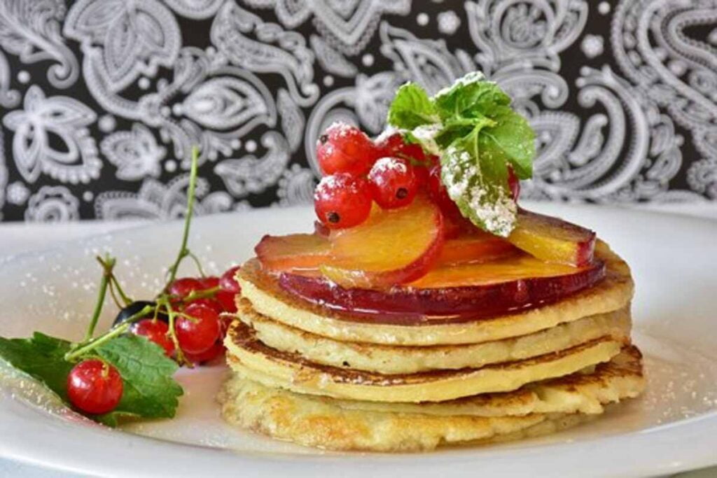5 Ways to Use Honey in what you eat 1 عسل في الامارات