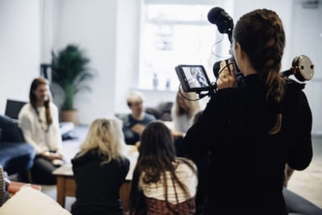 Selecting the best Video Production Services Organization 1 video production services in dubai