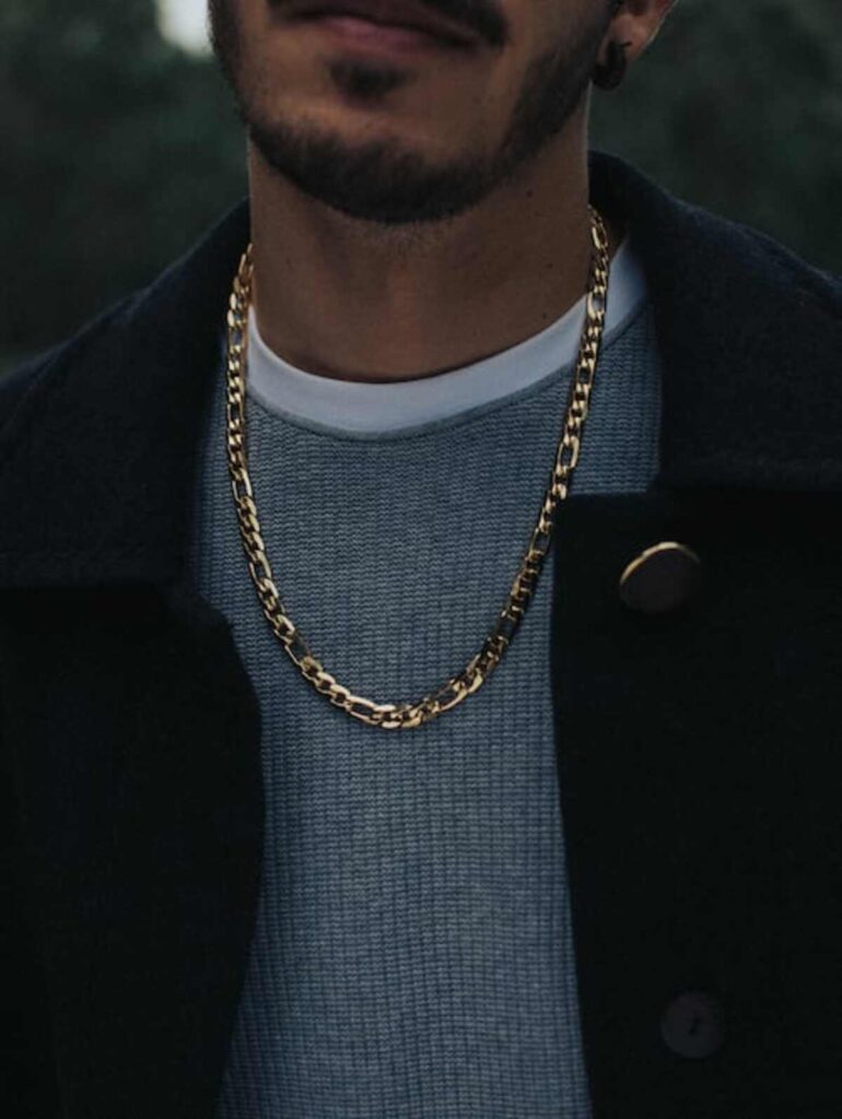 Embracing Strength and Style: A Guide to Viking Jewelry for Men 1 mens viking necklaces