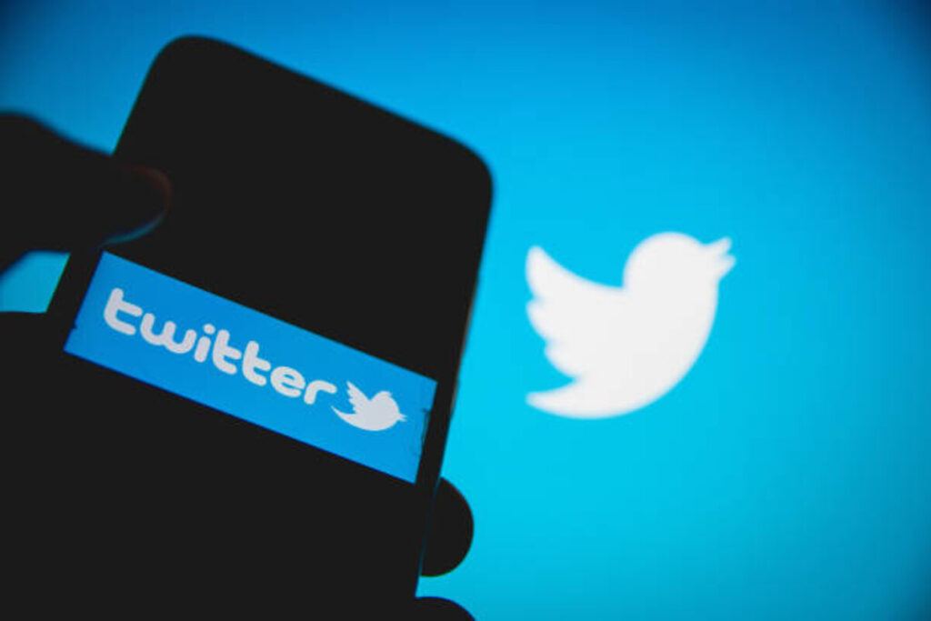 How to Convert Twitter Videos to GIF: A Step-by-Step Guide 1 download the Twitter video