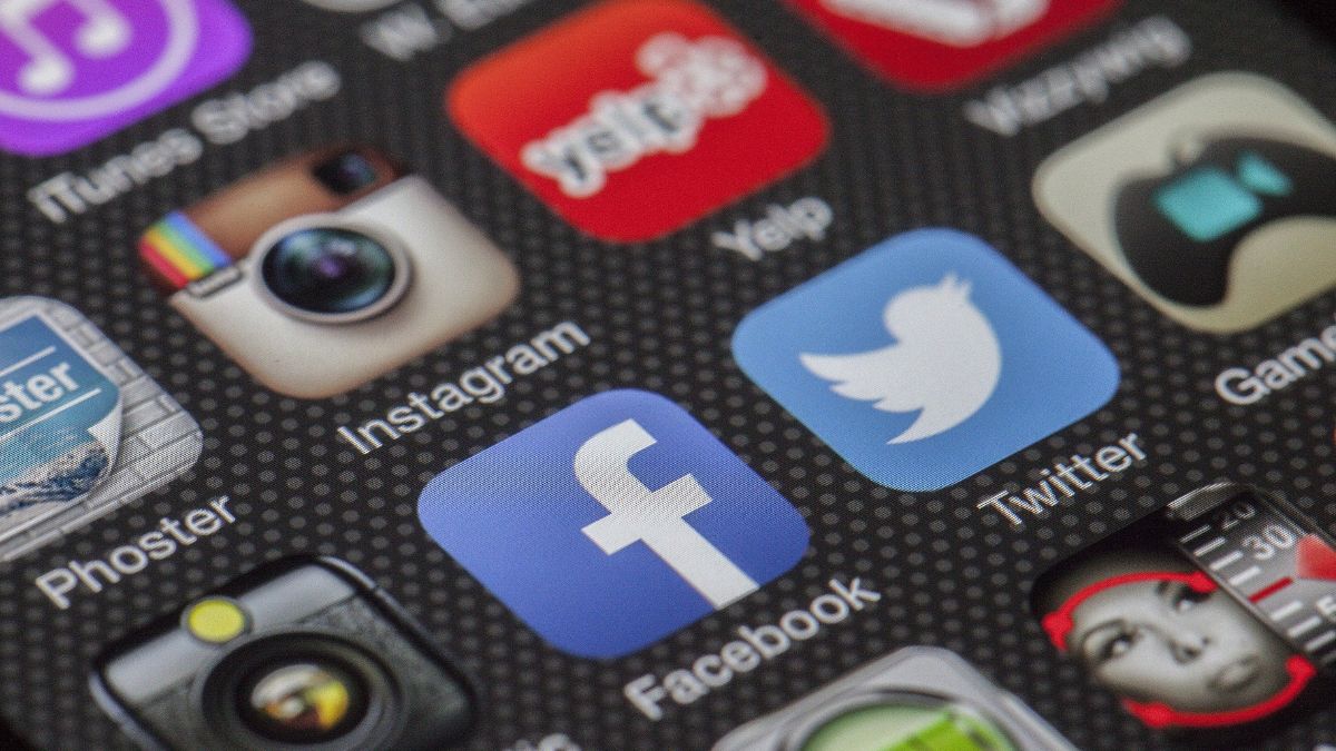 social media app banality of life