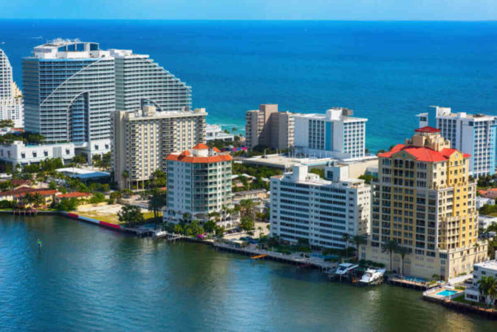 Studio Khora's Journey: Embracing Deconstructivism and Redefining Coastal Architecture 1 best architects in Fort Lauderdale