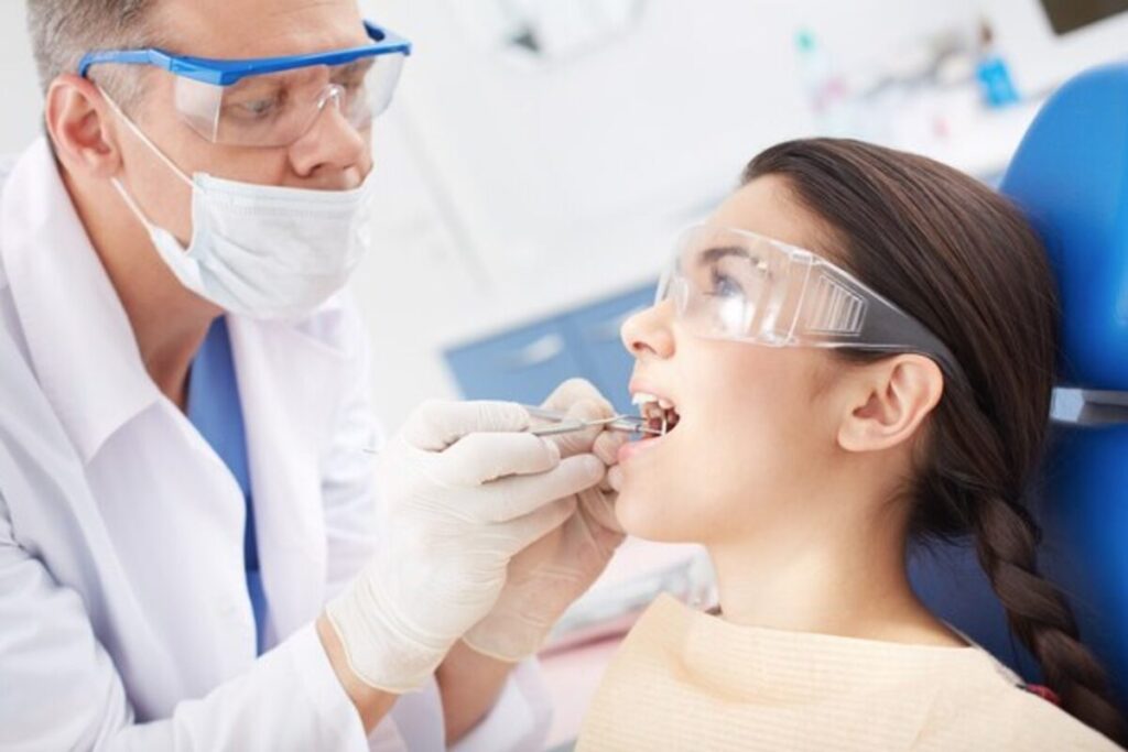 Buccal Fat Removal Price 1 تخلیه بوکال فت