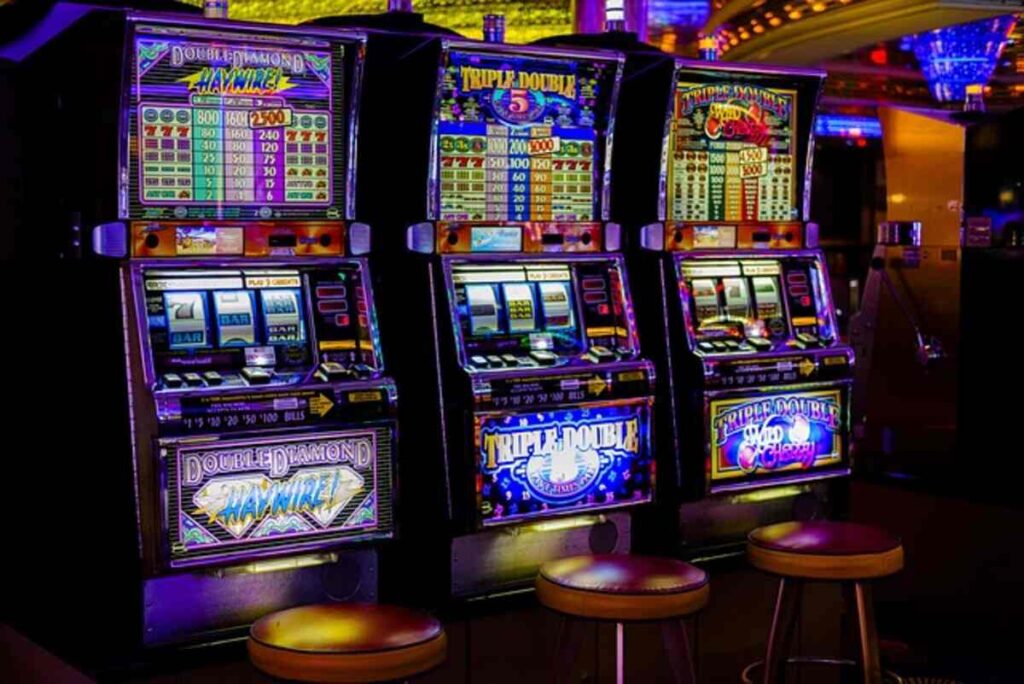 Understanding the Basics of Online Slot Machines 1 situs slot online