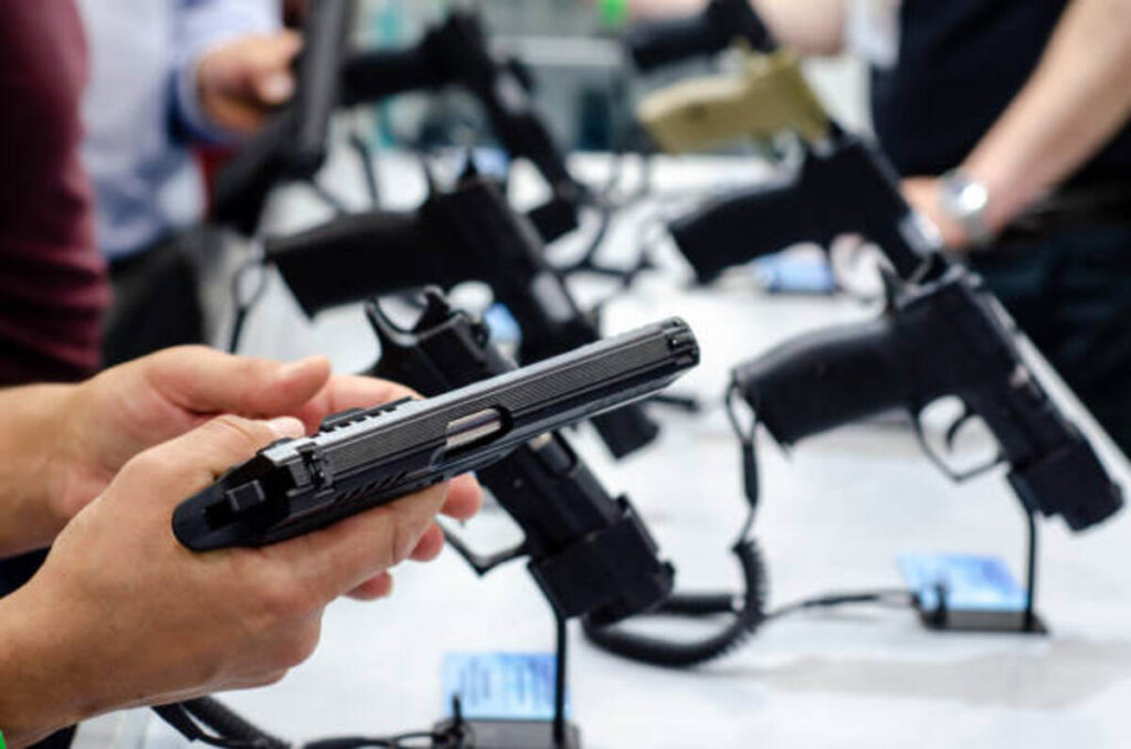 Buying a Gun Online Discreetly 1 Discreet arms dealer