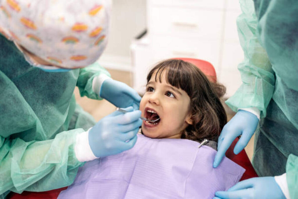 Visiting the Kids Dentist Can Help Catch Problems Before They Worsen 1 parodontologie oberhausen