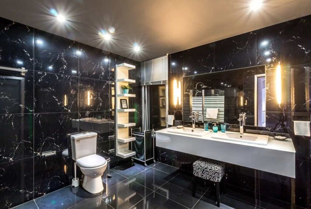 Encyclopaedia of Tiling 1