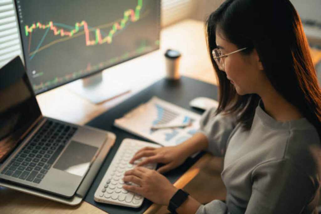 Capitalizing on Profits with Low Crypto Fees 1 Capitalizing on Profits with Low Crypto Fees
