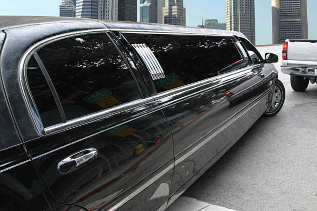Luxurious Limo Options for South Beloit Events 1 Luxurious Limo Options for South Beloit Events