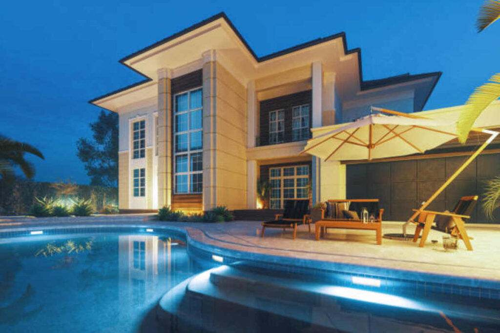 Advantages of Having a Real Estate License 1 Advantages of Having a Real Estate License