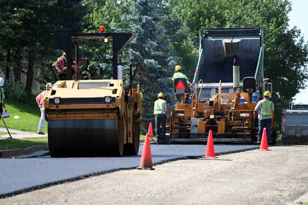Maintenance Tips for Oakland Asphalt Pavements 1 Maintenance Tips for Oakland Asphalt Pavements